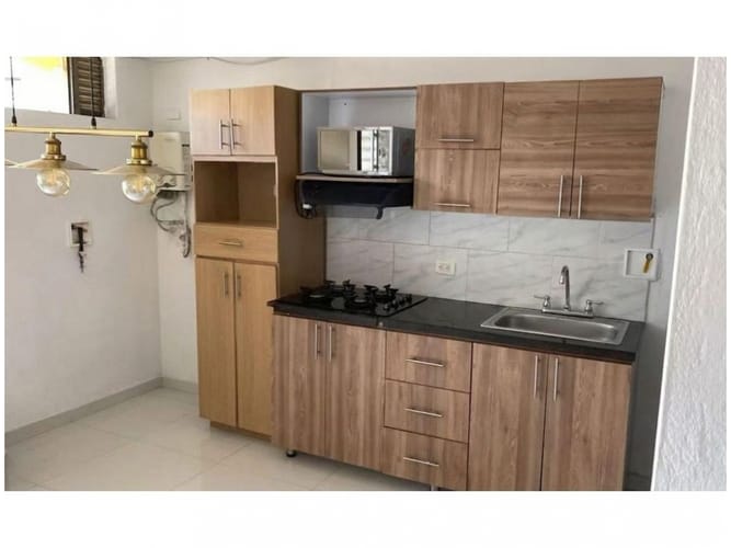 Casa de 2 alcobas en venta en Bellavista, Bello, 127 m² · foto 4 de 24