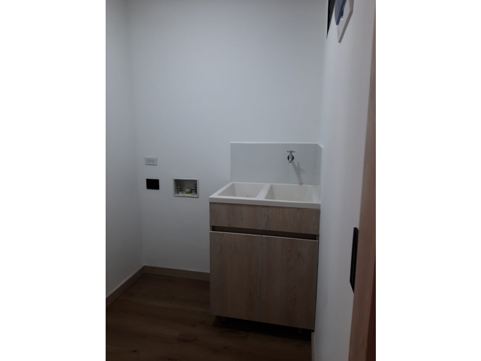 Apartamento en venta en Obrero, Envigado · foto 7 de 12