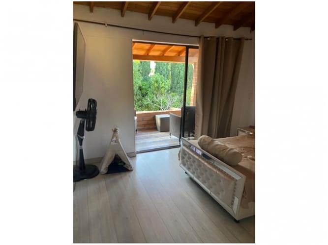 Casa de 2 alcobas en venta en Bellavista, Bello, 127 m² · foto 11 de 24