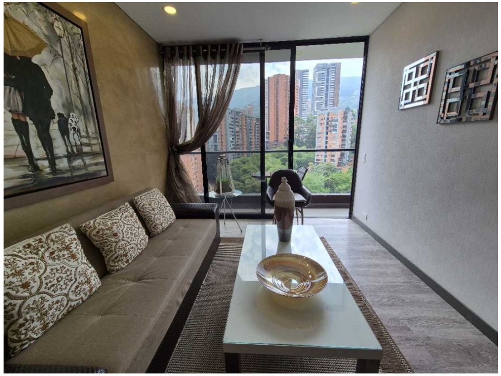 Apartamento en venta en El Poblado, Medellín · foto 4 de 22