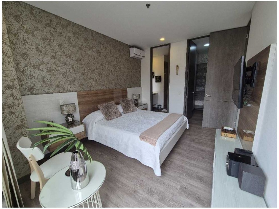 Apartamento en venta en El Poblado, Medellín · foto 9 de 22