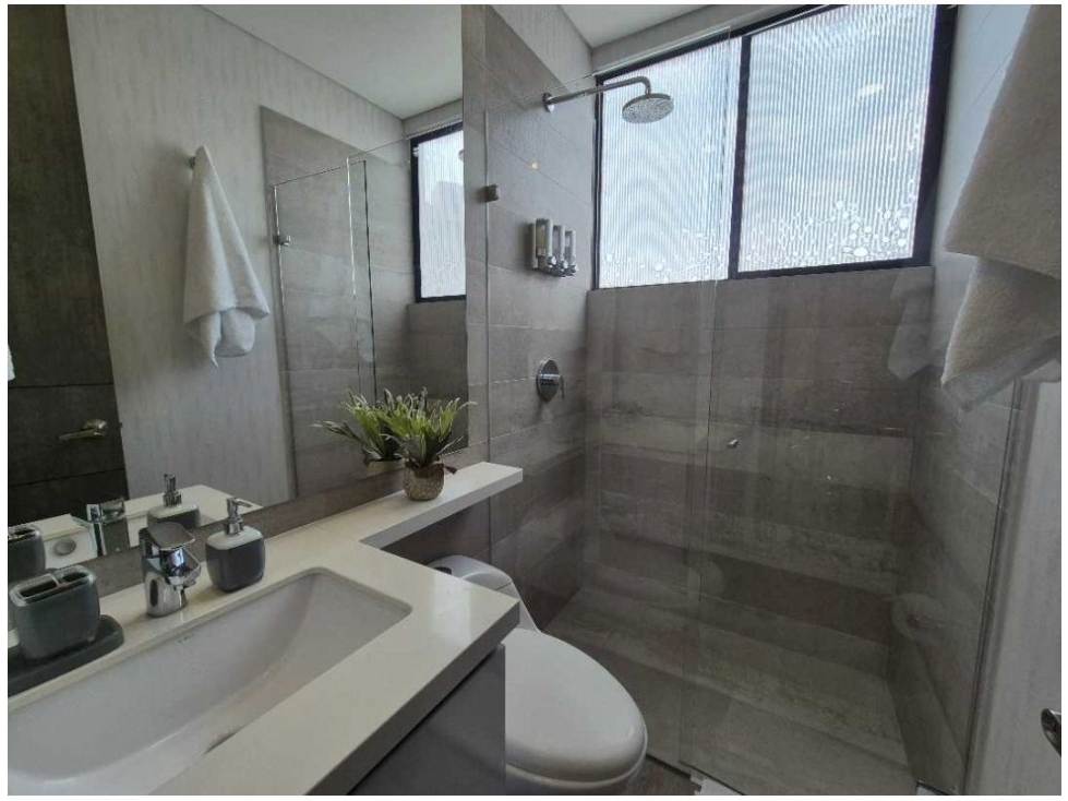 Apartamento en venta en El Poblado, Medellín · foto 15 de 22