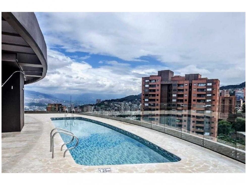 Apartamento en venta en El Poblado, Medellín · foto 18 de 22
