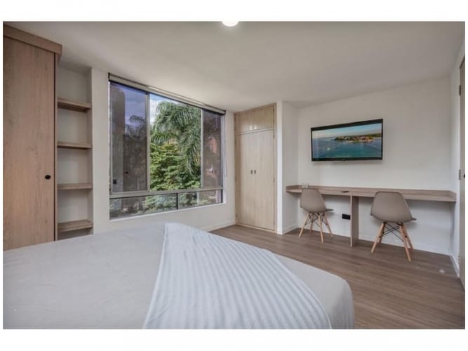 Apartaestudio en venta en El Poblado, Medellín, 101 m² · foto 15 de 16