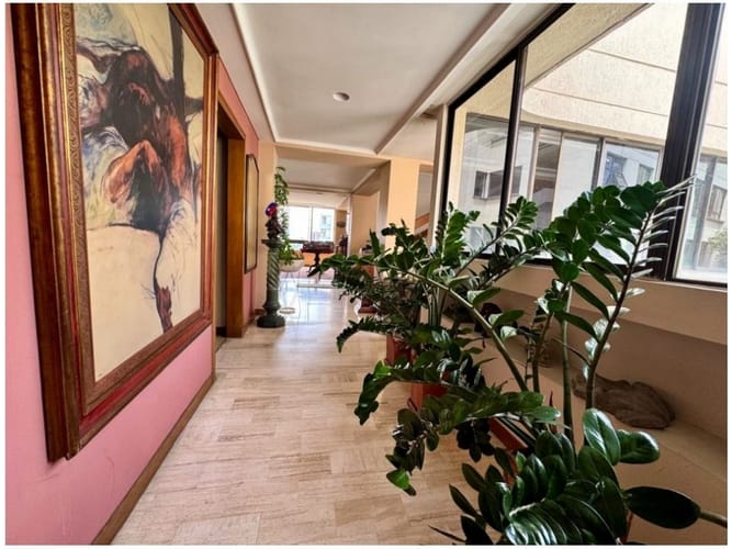 Apartamento de 4 alcobas en venta en San Lucas, Medellín, 477 m² · foto 4 de 24