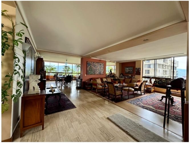 Apartamento de 4 alcobas en venta en San Lucas, Medellín, 477 m² · foto 7 de 24