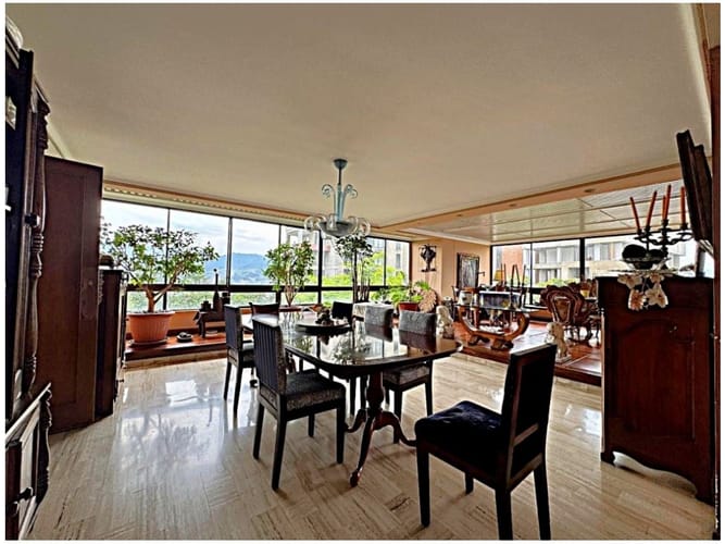 Apartamento de 4 alcobas en venta en San Lucas, Medellín, 477 m² · foto 9 de 24