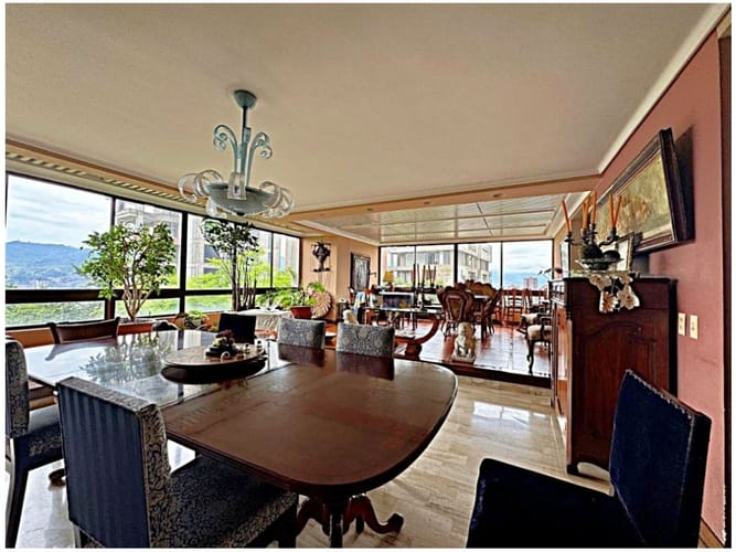 Apartamento de 4 alcobas en venta en San Lucas, Medellín, 477 m² · foto 10 de 24