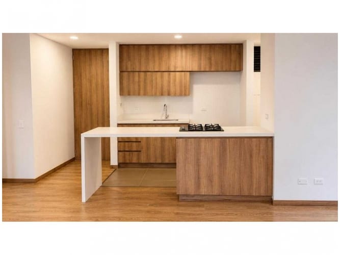 Apartamento de 3 alcobas en venta en El Trianon, Envigado, 84 m² · foto 9 de 16