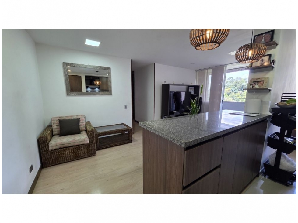 Apartamento en venta en El Chingui, Envigado · foto 3 de 24