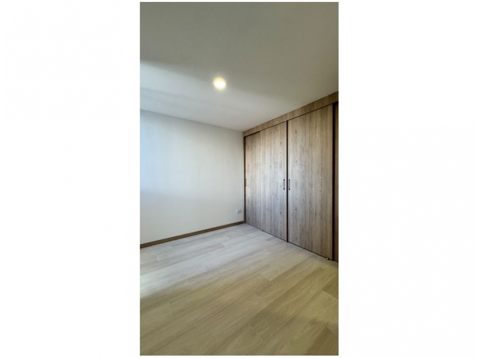 Apartamento en venta en Camino Verde, Envigado · foto 6 de 17