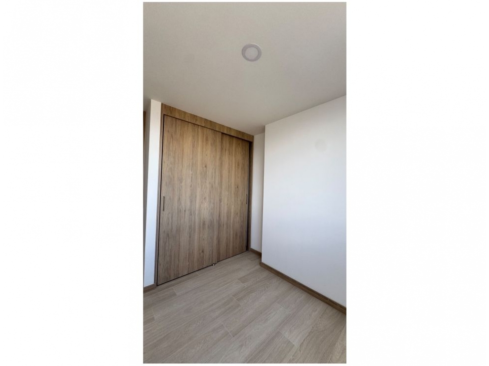 Apartamento en venta en Camino Verde, Envigado · foto 7 de 17