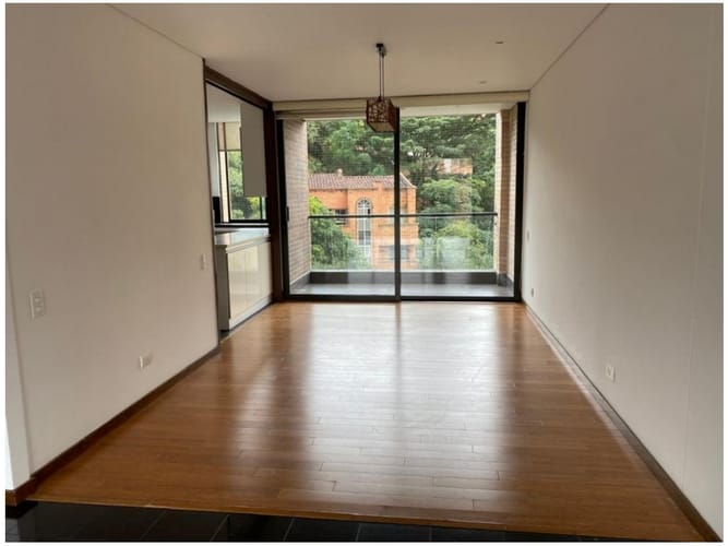 Apartamento de 3 alcobas en venta en Patio Bonito, Medellín, 190 m² · foto 2 de 24