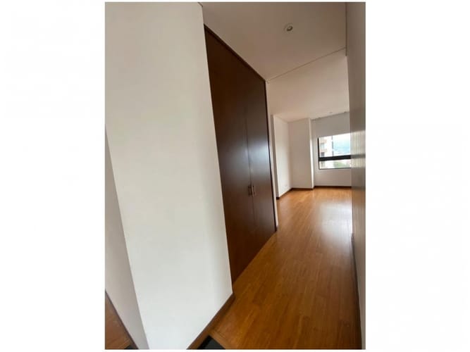 Apartamento de 3 alcobas en venta en Patio Bonito, Medellín, 190 m² · foto 5 de 24