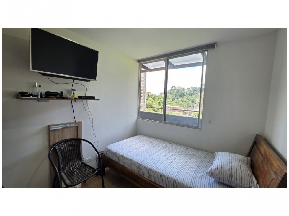 Apartamento en venta en El Chingui, Envigado · foto 15 de 24