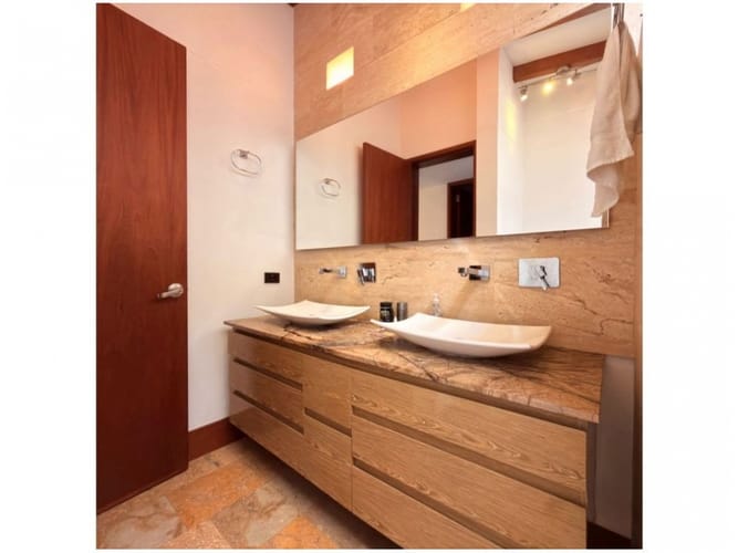 Casa de 4 alcobas en venta en Loma Del Escobero, Envigado · foto 21 de 24