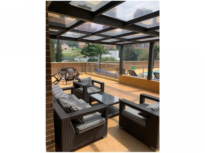 Apartamento de 3 alcobas en venta en Patio Bonito, Medellín, 190 m² · foto 24 de 24