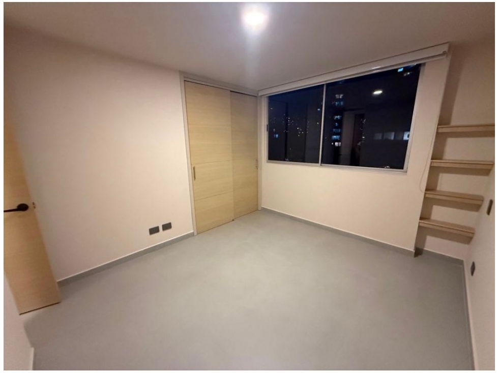 Apartamento en venta en El Poblado, Medellín · foto 5 de 8