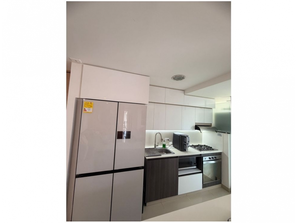 Apartamento en venta en Loma Del Esmeraldal, Envigado · foto 5 de 11