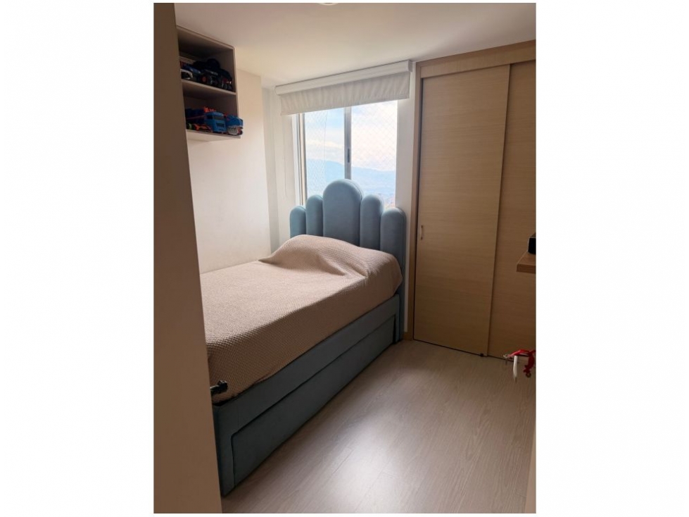 Apartamento en venta en Loma Del Esmeraldal, Envigado · foto 9 de 11