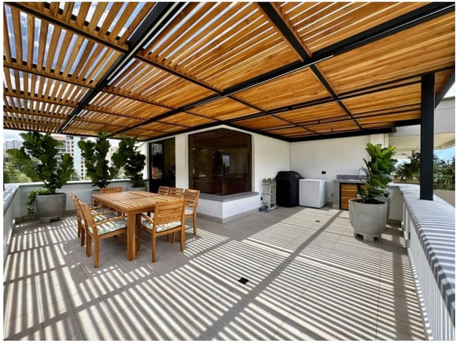 Apartamento en venta en Las Lomas No.1, Medellín · foto 4 de 24