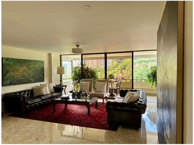 Apartamento en venta en Las Lomas No.1, Medellín · foto 8 de 24