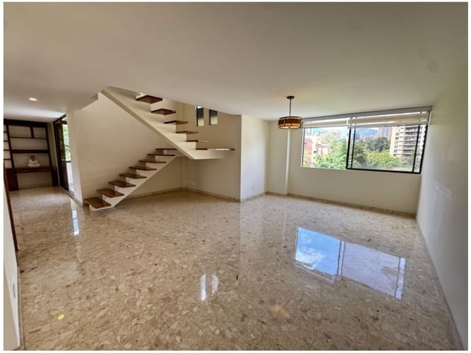 Apartamento en venta en Las Lomas No.1, Medellín · foto 12 de 24