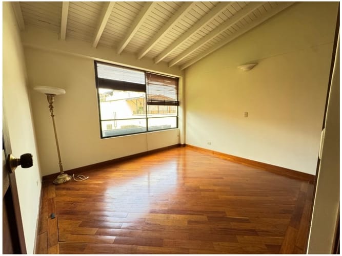 Apartamento en venta en Las Lomas No.1, Medellín · foto 21 de 24