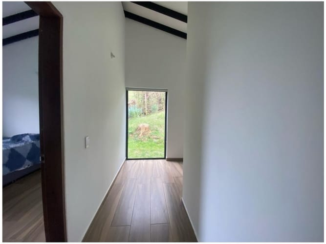 Casa de 4 alcobas en venta en La Laja, Rionegro, 208 m² · foto 16 de 24