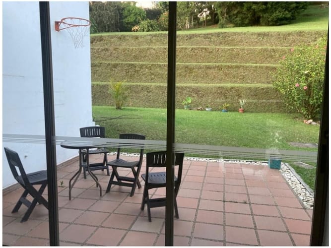 Casa de 5 alcobas en venta en La Clara, Guarne, 309 m² · foto 8 de 24
