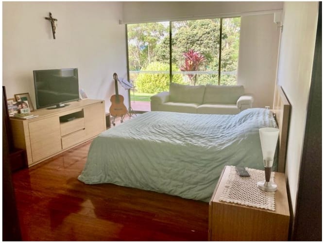 Casa de 5 alcobas en venta en La Clara, Guarne, 309 m² · foto 16 de 24