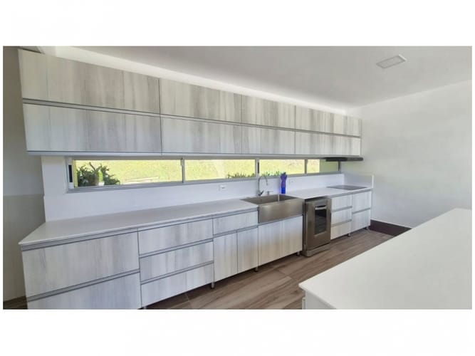 Casa de 3 alcobas en venta en Pantanillo, El Retiro, 278 m² · foto 4 de 15