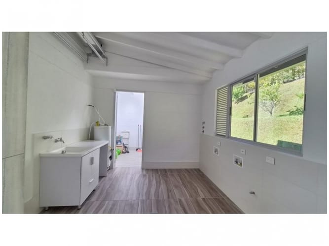 Casa de 3 alcobas en venta en Pantanillo, El Retiro, 278 m² · foto 12 de 15