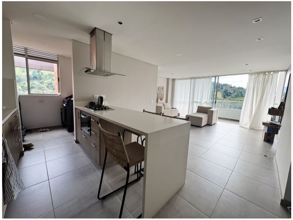 Apartamento en venta en Camino Verde, Envigado · foto 3 de 24