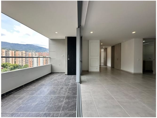 Apartamento de 2 alcobas en venta en Cumbres, Envigado, 102 m² · foto 10 de 22
