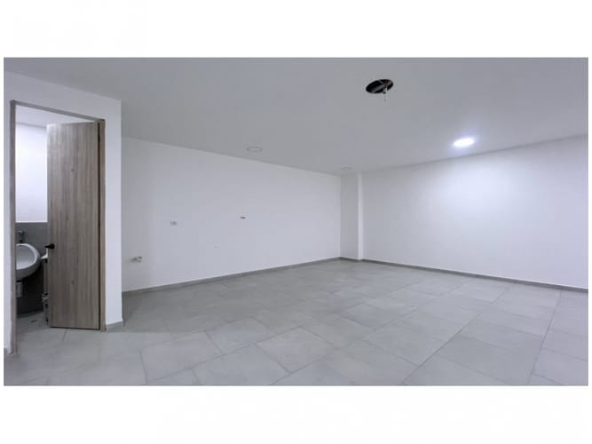 Local en venta en Los Angeles, Medellín, 257 m² · foto 4 de 14