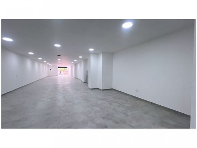 Local en venta en Los Angeles, Medellín, 257 m² · foto 9 de 14