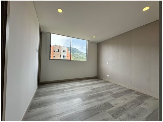 Apartamento de 2 alcobas en venta en Cumbres, Envigado, 102 m² · foto 20 de 22