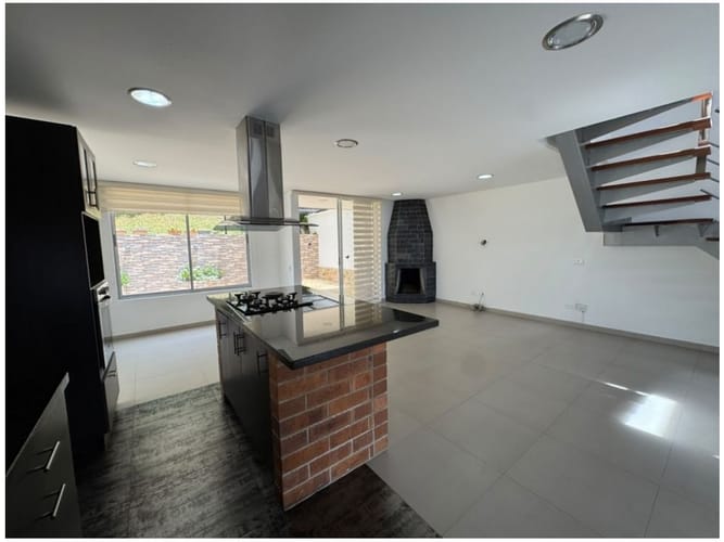 Casa de 3 alcobas en venta en Santa Elena, El Retiro, 220 m² · foto 8 de 24