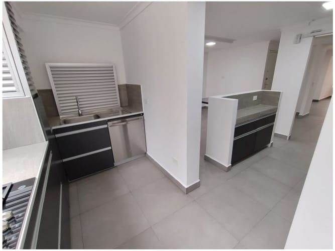 Apartamento en venta en La Florida, Medellín · foto 10 de 24