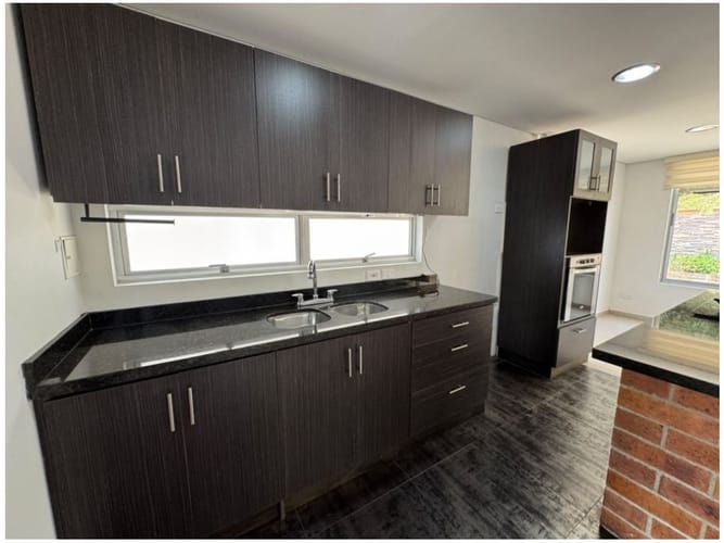 Casa de 3 alcobas en venta en Santa Elena, El Retiro, 220 m² · foto 10 de 24