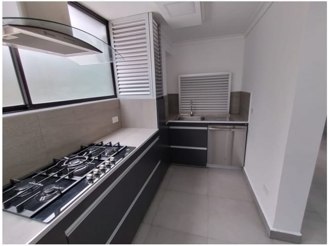 Apartamento en venta en La Florida, Medellín · foto 14 de 24