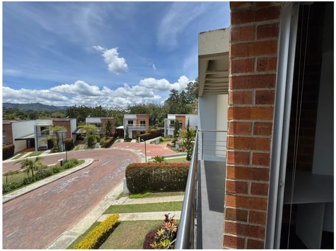 Casa de 3 alcobas en venta en Santa Elena, El Retiro, 220 m² · foto 19 de 24