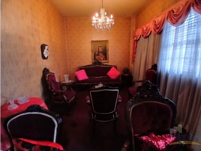 Casa de 6 alcobas en venta en Boston, Medellín, 215 m² · foto 4 de 20