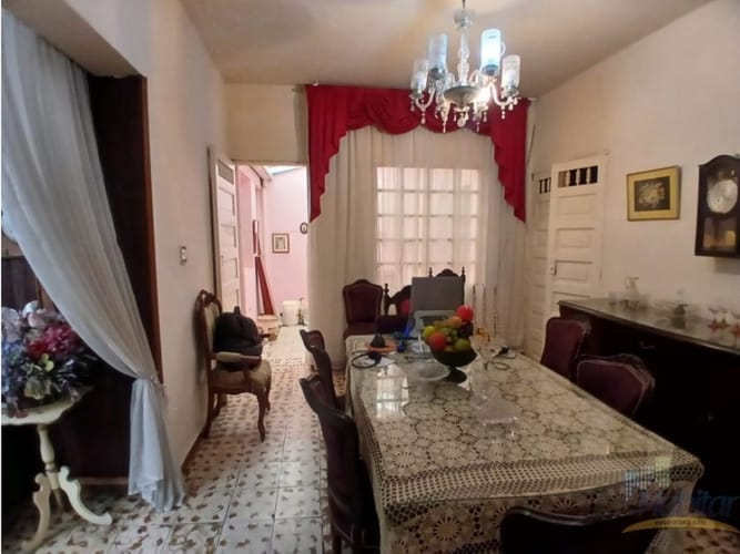 Casa de 6 alcobas en venta en Boston, Medellín, 215 m² · foto 7 de 20