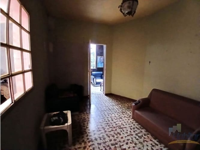 Casa de 6 alcobas en venta en Boston, Medellín, 215 m² · foto 15 de 20