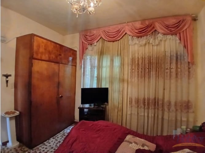 Casa de 6 alcobas en venta en Boston, Medellín, 215 m² · foto 17 de 20