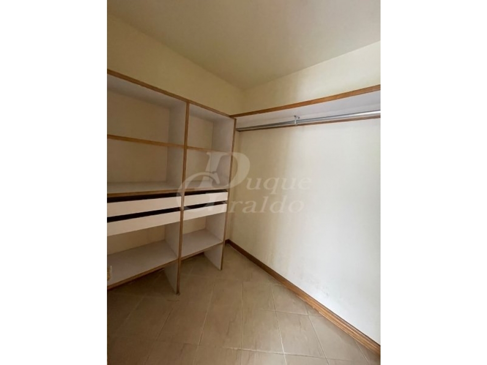 Apartamento en venta en Castropol, Medellín · foto 13 de 24