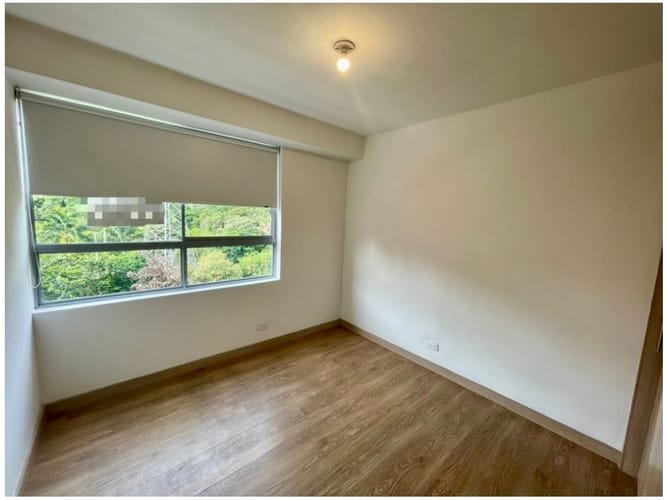 Apartamento en venta en Loma De San Julian, Medellín, 102 m² · foto 11 de 24