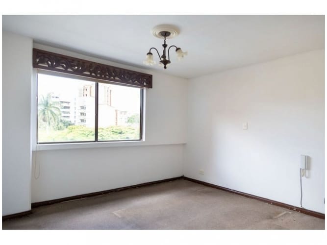 Apartamento de 3 alcobas en venta en Laureles, Medellín, 149 m² · foto 16 de 21
